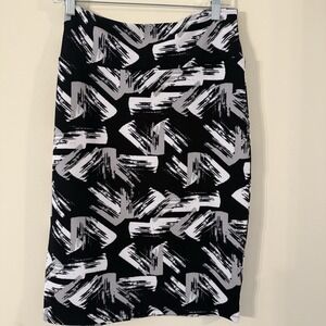 LuLaRoe Cassie Skirt Size L Black & White Abstract Pencil Stretch Elastic Waist